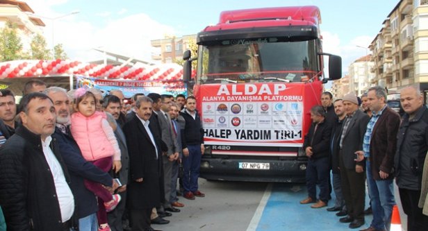 Alanya’dan Halep’e 3 yardım TIR’ı