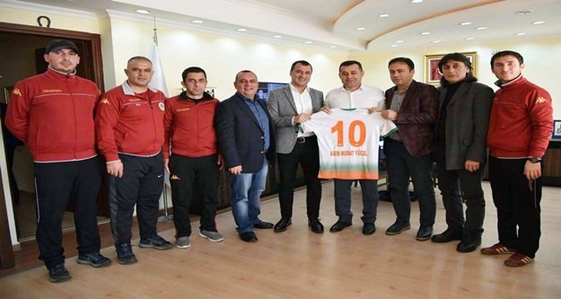 Altyapı destekçilerine Alanyaspor forması