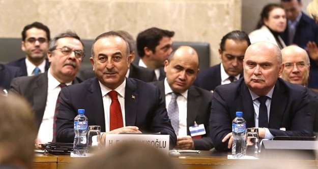Bakan Çavuşoğlu Cenevre’de konuştu