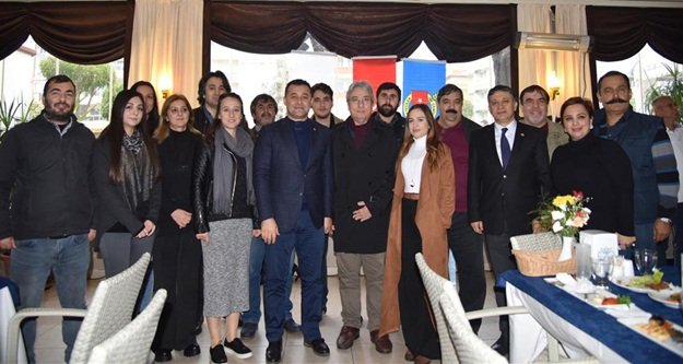 Başkan Yücel gazetecileri ağırladı