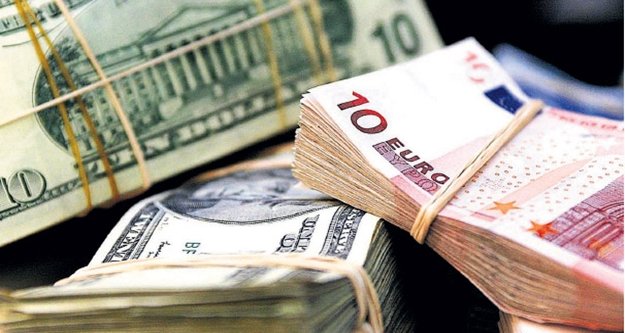 Dolar ve euro açılışın ardından rekor kırdı