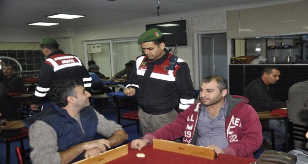 Jandarmadan kumar baskını