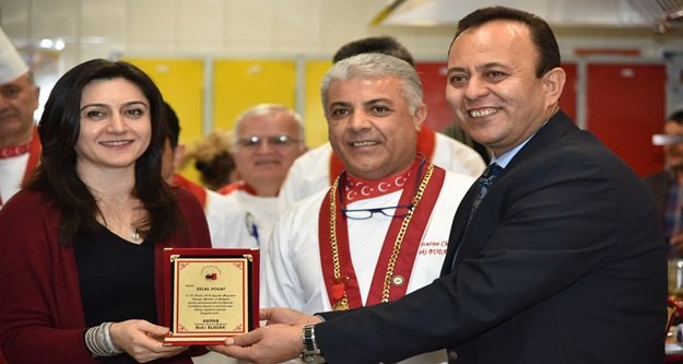 Profesyonel aşçılara yöresel yemekler öğretildi