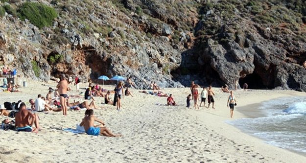 Alanya'da Şubat ayında deniz keyfi