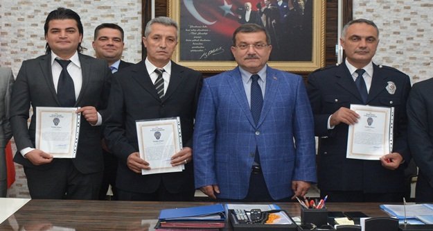 Alanya polisi 'Ayın Polisi' seçildi