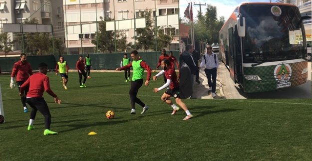 Alanyaspor Trabzon semalarında