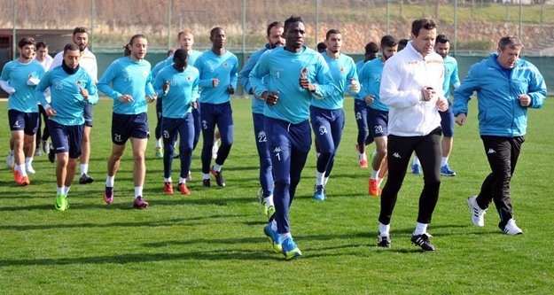 Alanyaspor yenilendi