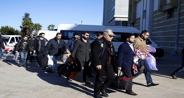Antalya'da FETÖ'den bin 783 kişi ihraç edildi