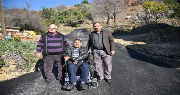 Engelli vatandaştan Yücel'e yol teşekkürü