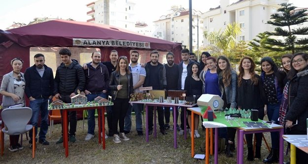Hayallerindeki üniversiteyi tasarladılar!