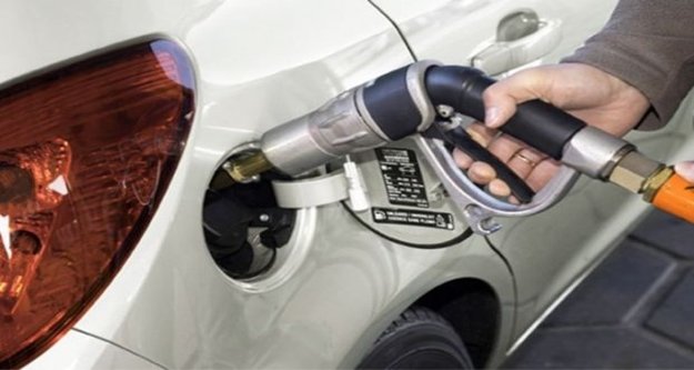 Otogaza zam bekleniyor