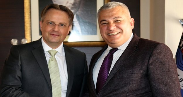 'Tüm Dünya Alanya'dan mülk alıyor'