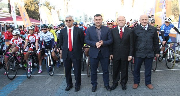 Türkiye şampiyonası Alanya'da başladı