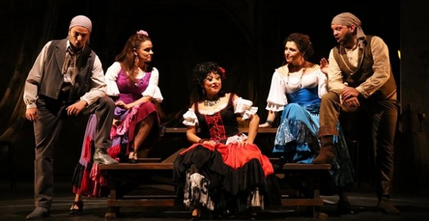 Opera severlere sevindirici haber