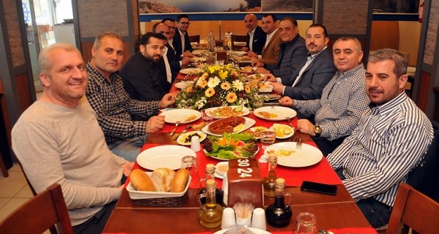 Yönetim Kaptan Balık'ta buluştu