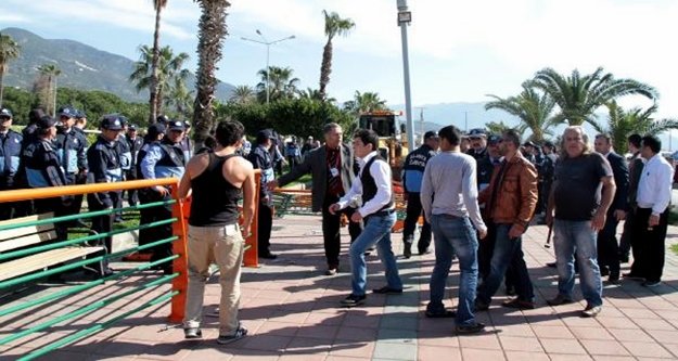 Alanya İskelesi'nde sıra kavgası