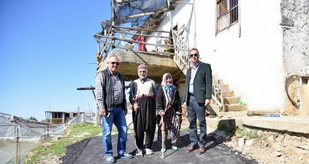 Başkan Yücel'den yaşlı engelli vatandaşlara yol