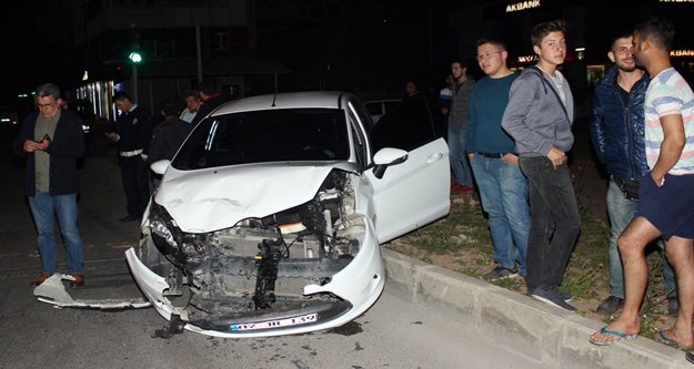 Bir gecede 3 kaza 4 yaralı