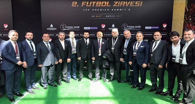 Çavuşoğlu ve yönetimi futbol zirvesinde