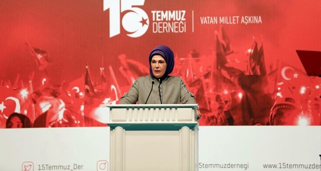Emine Erdoğan Antalyalı şehit ailelerine seslendi