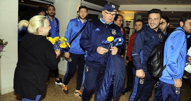 Fenerli Gençler Alaiye'de konaklıyor