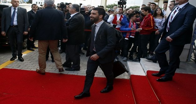 Milli Takım Antalya'ya geldi