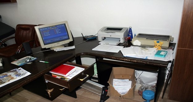 Muhtarın bilgisayarı çalındı