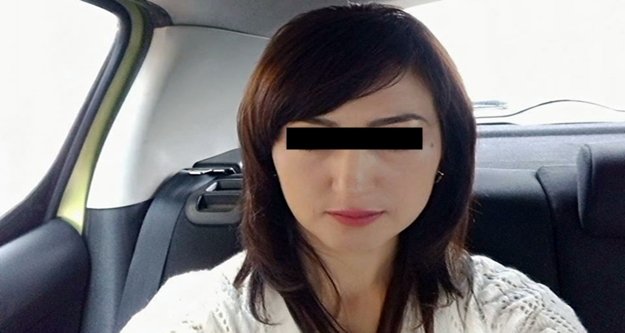 Sevgilisini kıskanıp bıçakla öldürmüş