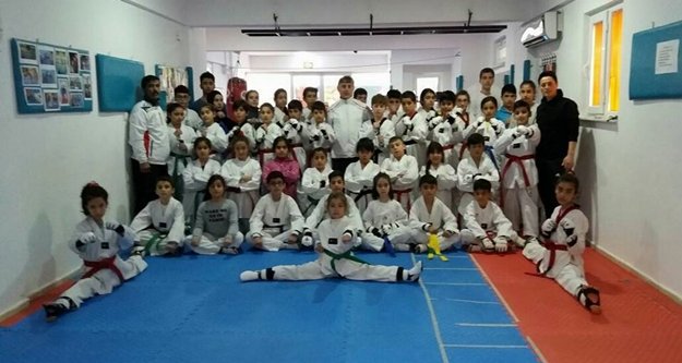 Taekwondoda kürsüyü kapattık