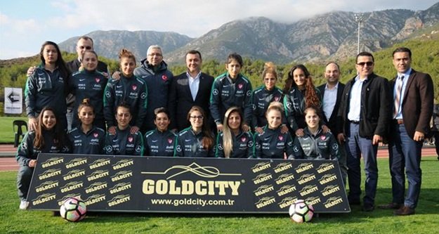 Yücel'den A Millilere ziyaret