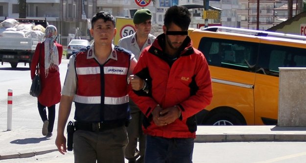 Alanya'daki kablo hırsızı jandarmadan kaçamadı