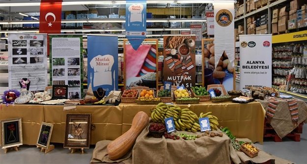 Alanya'nın yöresel ürünleri tanıtıldı