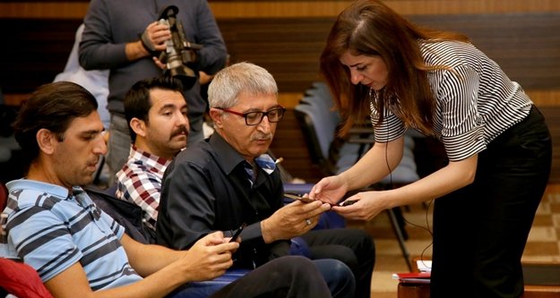 ALTSO'da beden dili anlatıldı