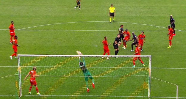 Aytemiz Alanyaspor hakem kurbanı oldu