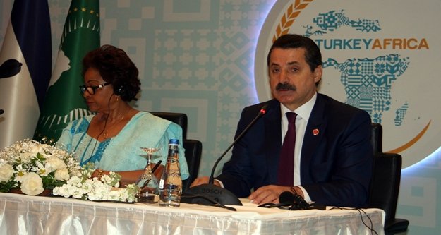 Bakan Çelik Antalya'dan tüm Dünya'ya seslendi