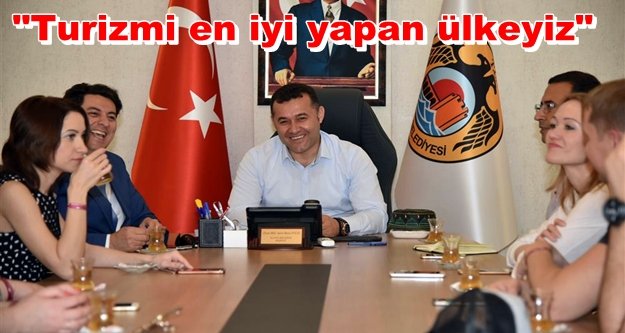 Başkan Yücel'den Rus emlakçılara Alanya brifingi