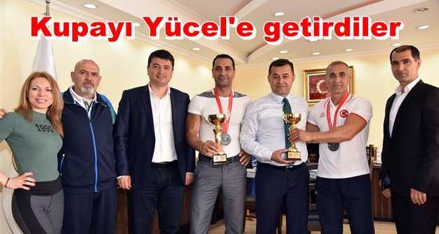 Başkan Yücel: Sizlerle gurur duyduk