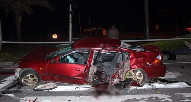 Feci kaza: 1 ölü 4 yaralı var