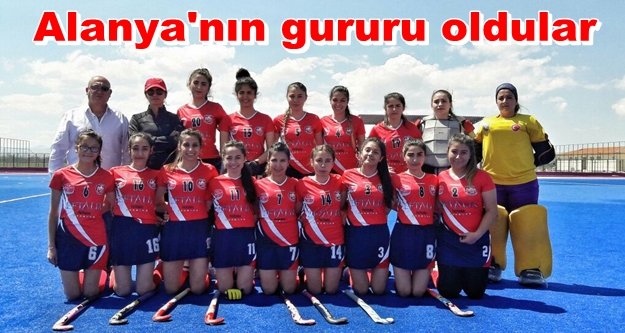 Hokeyde hedef Avrupa Şampiyonası