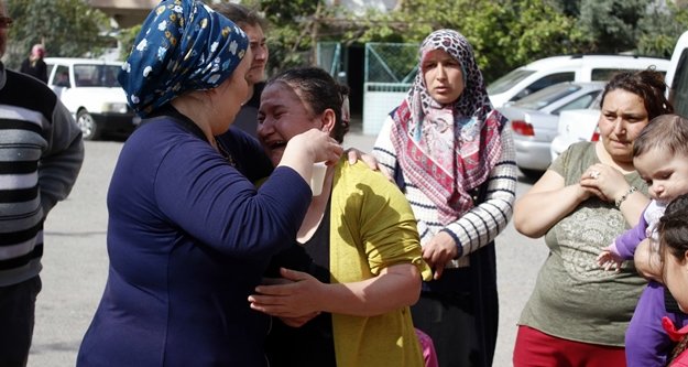 Kahraman anne 3 çocuğunu yanmaktan kurtardı