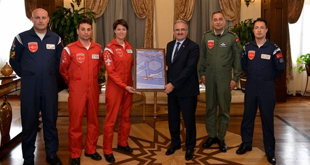 Türk yıldızları gösteri yapacak