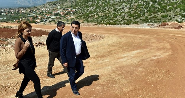 Yeni 25 metrelik yol açıldı