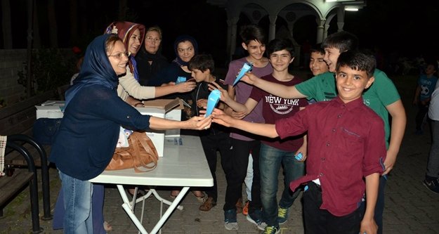 Alanya camilere akın etti