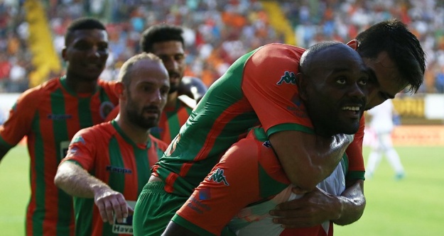 Alanyaspor'dan tarihe geçecek galibiyet