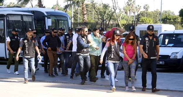 Dev uyuşturucu operasyonu: 17 kişi tutuklandı