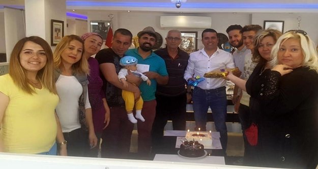 Kerim Ağa'ya pastalı sürpriz