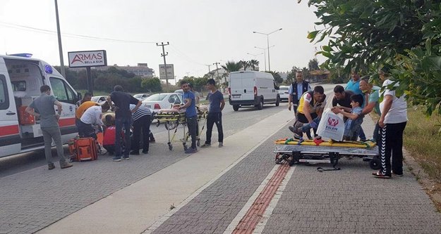 Motosiklet kazası: 1’i ağır 2 yaralı var