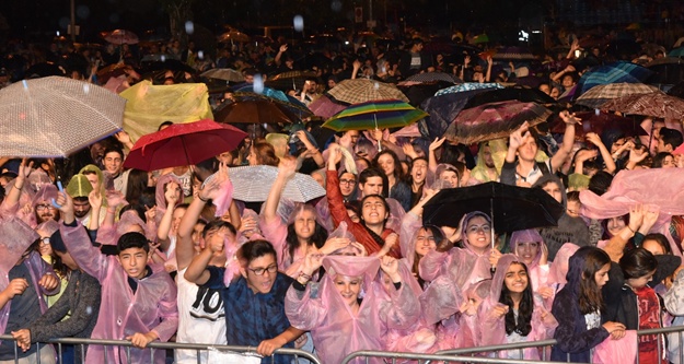 Mustafa Ceceli konseri iptal