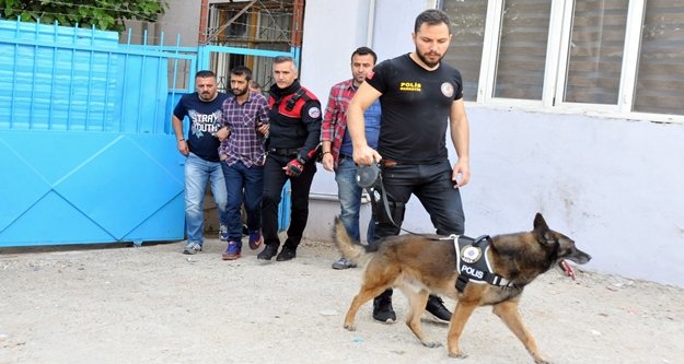 Narko-sokak operasyonu: 40 eve baskın