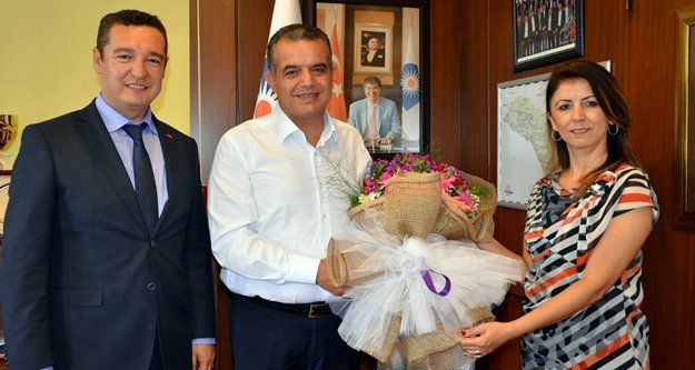 SGK Müdürü Uyar Güney'i ziyaret etti.